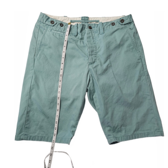 Levi's Men's Aqua Flat Front Cotton Shorts - Picture 11 of 16